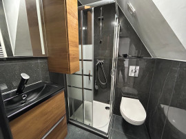 Vente
Immeuble - 5 lots rénovés avec extérieur