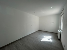 Vente
Immeuble - 5 lots rénovés avec extérieur