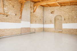 
                                                                                        Vente
                                                                                         Immeuble 5 pièces
