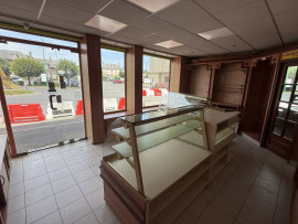 
                                                                                        Vente
                                                                                         immeuble bourg RONCEY