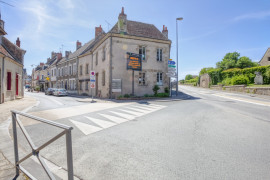 
                                                                                        Vente
                                                                                         Immeuble de bureaux  loués à La Châtre (36)