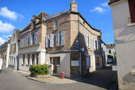 
                                                                                        Vente
                                                                                         Immeuble de rapport rénové