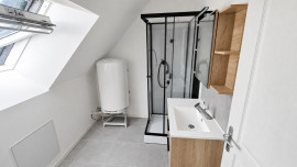 
                                                                                        Vente
                                                                                         Immeuble de rapport rénové – 8 lots