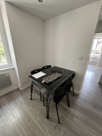 
                                                                                        Vente
                                                                                         IMMEUBLE D'INVESTISSEMENT NIORT