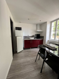
                                                                                        Vente
                                                                                         IMMEUBLE D'INVESTISSEMENT NIORT