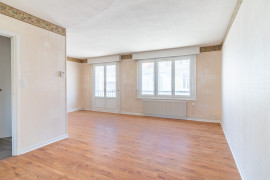 
                                                                                        Vente
                                                                                         Immeuble mixte de 2 619 m² à Calais (62)