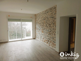 Vente
Immeuble rénové - 8 appartements