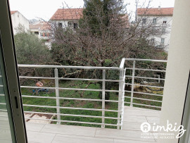 Vente
Immeuble rénové - 8 appartements