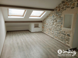 
                                                                                        Vente
                                                                                         Immeuble rénové - 8 appartements