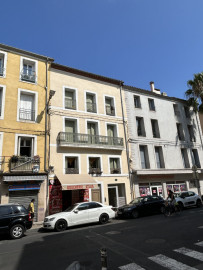
                                                                                        Vente
                                                                                         Immeuble résidentiel - Sète 34 - 1 573 m²
