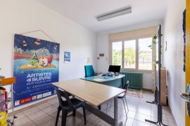 
                                                                                        Vente
                                                                                         Immeubles de bureaux - 858 m² - LIMOUX (11)