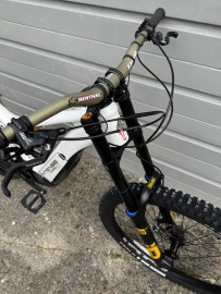Vélos
Intense Tazer MX Pro - Neuf - Modèle 2024
