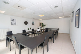 
                                                                                        Vente
                                                                                         Investissement locatif - 6e & dernier étage