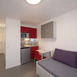 
                                                                                        Vente
                                                                                         Investissement locatif - studio 2e étage