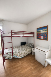
                                                                                        Vente
                                                                                         Investissement locatif - studio 2e étage