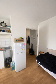 
                                                                                        Vente
                                                                                         Investissement locatif - studio 2e étage
