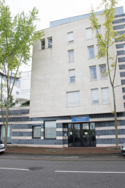 
                                                                                        Vente
                                                                                         Investissement locatif - studio 2e étage
