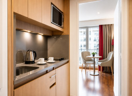 
                                                                                        Vente
                                                                                         Investissement locatif - studio 4e avec balcon