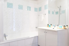 
                                                                                        Vente
                                                                                         Investissement locatif - studio 4e + parking