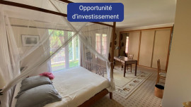 
                                                                                        Viager
                                                                                         Investissement maison occupée à la Rochelle