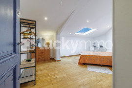 
                                                                                        Vente
                                                                                         INVESTISSEURS - RENDEMENT LOCATIF - VICTOR HUGO