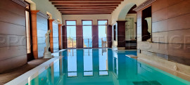 Vente
ITALIE- HÔTEL 5* spa PIEDS DANS L'EAU