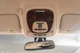 
                                                                                        Voiture
                                                                                         Jaguar Daimler Super Eight LWB