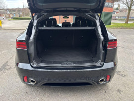 
                                                                                        Voiture
                                                                                         Jaguar E-Pace 2.0 D150 R-Dynamic S SUV 5dr Diesel Auto AWD Euro 6 (s/s) (150 ps) AUTO MOT 7/26 FSH ULEZ 70K