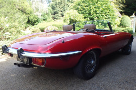 
                                                                                        Voiture
                                                                                         Jaguar E- type Série 3  V12 Cabriolet  1974