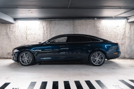 
                                                                                        Voiture
                                                                                         Jaguar XJ Sural Supersport Empattement Long