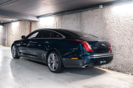 
                                                                                        Voiture
                                                                                         Jaguar XJ Sural Supersport Empattement Long