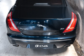 
                                                                                        Voiture
                                                                                         Jaguar XJ Sural Supersport Empattement Long