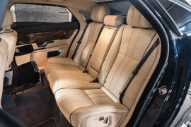 
                                                                                        Voiture
                                                                                         Jaguar XJ Sural Supersport Empattement Long