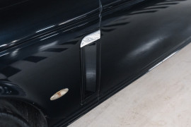 
                                                                                        Voiture
                                                                                         Jaguar XJR V8 4.2 400