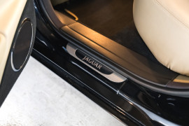 
                                                                                        Voiture
                                                                                         Jaguar XJR V8 4.2 400