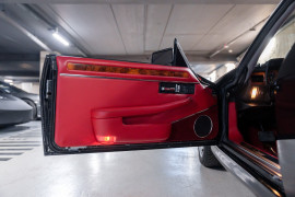 
                                                                                        Voiture
                                                                                         Jaguar XJRS V12 6.0 333