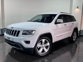 Voiture
                                                                                Jeep Grand Cherokee 3.0 V6 CRD Limited Plus SUV 5dr Diesel Auto 4WD Euro 5 (247 bhp)