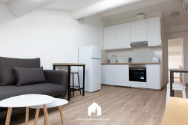 
                                                                                        Location
                                                                                         Joli T2 Meuble entièrement rénové en 2024