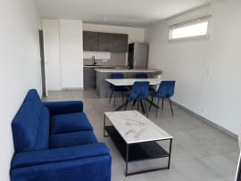 
                                                                                        Location
                                                                                         Joli T3 meublé à louer à Annemasse.