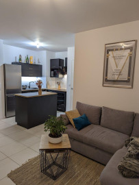 
                                                                                        Location
                                                                                         Joli T3 meublé avec terrasse et parking