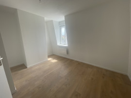 Location
JOLI T3 REFAIT A NEUF