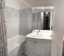 
                                                                                        Colocation
                                                                                         Jolie chambre à louer dans appartement