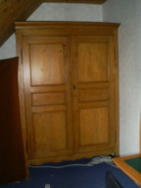 
                                                                                        Colocation
                                                                                         Jolie chambre pour bien étudier au calme