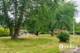Vente
                                                                                Jolie maison 5 pièces de 150m2