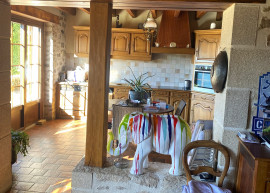 
                                                                                        Vente
                                                                                         Jolie maison 6 pièces avec piscine