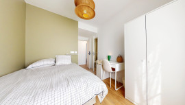 
                                                                                        Colocation
                                                                                         KER GIRON 8