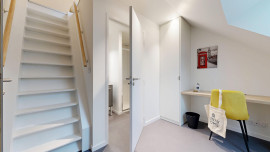
                                                                                        Colocation
                                                                                         KER KALON 8