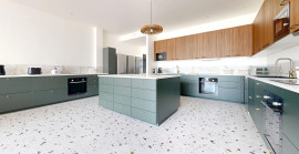 
                                                                                        Colocation
                                                                                         KER VERN 16