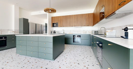 
                                                                                        Colocation
                                                                                         KER VERN 16