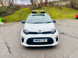 
                                                                                        Voiture
                                                                                         KIA Picanto 1.0 1 Hatchback 5dr Petrol Manual Euro 6 (66 bhp) MOT 2/27 FSH 11K 1 OWNER ULEZ